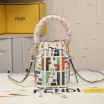 fendi-mini-montresor-bucketbag-wovenhandle-ffcanvas-beige-1.jpg