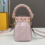 fendi-mini-montresor-bucketbag-wovenhandle-ffcanvas-pink-1.jpg