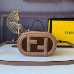 fendi-mini-olock-cameracase-calfleather-grey-1.jpg