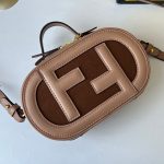 fendi-mini-olock-cameracase-calfleather-grey-1.jpg