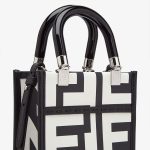 fendi-mini-sunshineshopperbag-fendiromacapsule-blackwhite-1.jpg