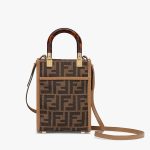 fendi-mini-sunshineshopperbag-fffabric-brown-1.jpg