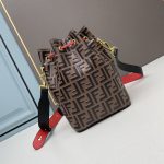 fendi-montresor-bucketbag-ffcalf-brown-1.jpg