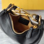 fendi-nano-fendigraphy-hobo-calf-black-1.jpg