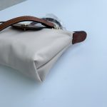 LONGCHAMP-POUCH-2.jpg