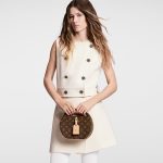 louis-vuitton-around-me-pm-monogram-canvas-handbags–M47117_PM2_Front_view