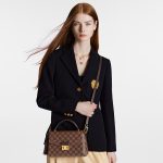 louis-vuitton-croisette–N53000_PM1_Cropped_worn_view