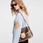 louis-vuitton-dauphine-soft-gm-monogram-canvas-handbags–M47149_PM2_Front_view