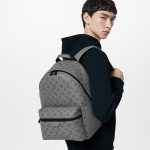 louis-vuitton-discovery-backpack-monogram-shadow-leather-bags–M46557_PM2_Front_view