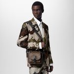 louis-vuitton-quest-messenger–M46973_PM2_Front_view